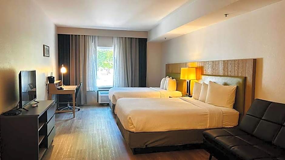 Radiant Inn & Suites