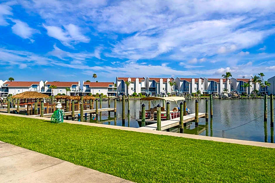 Cambria Hotel St Petersburg-Madeira Beach Marina