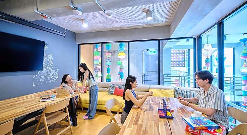 Lub d Bangkok Siam - New Look, Across from MBK & Skytrain Access