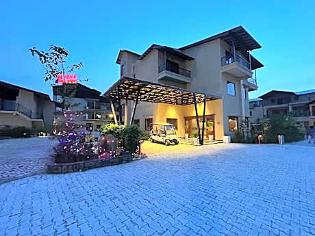 Devsha Jungle Resort