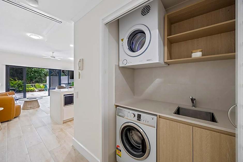 Mirra Chana Beachfront Apartments Mooloolaba