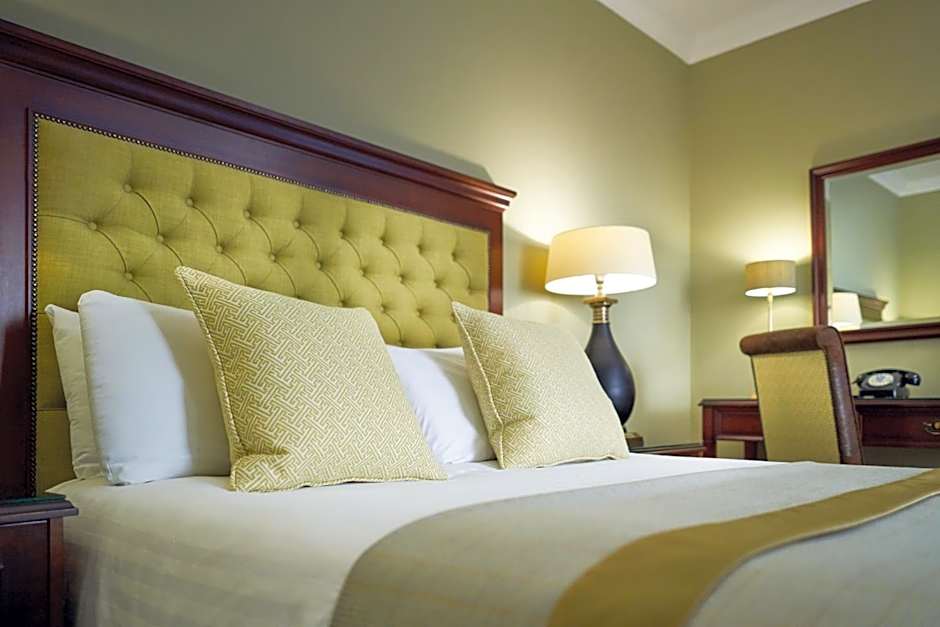 Golf View Hotel & Spa