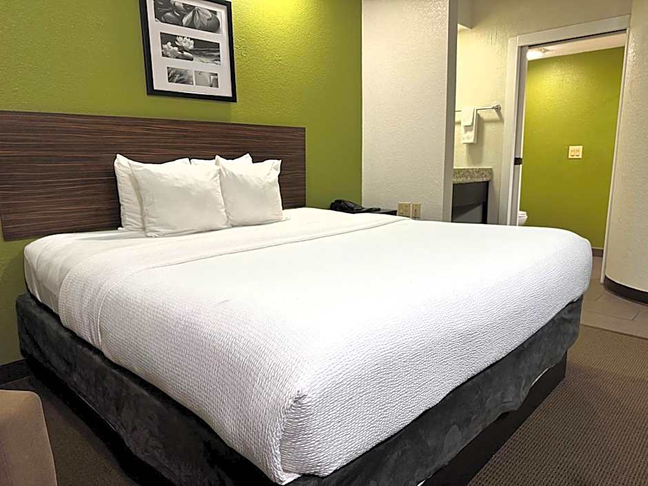 Travelodge by Wyndham Flowood/Jackson/Airport North 