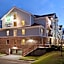 Holiday Inn Express Hotel & Suites White River Junction By IHG