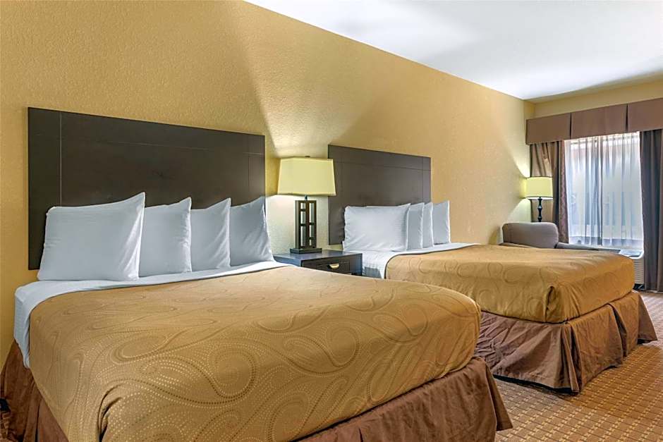 Best Western Bastrop Pines Inn