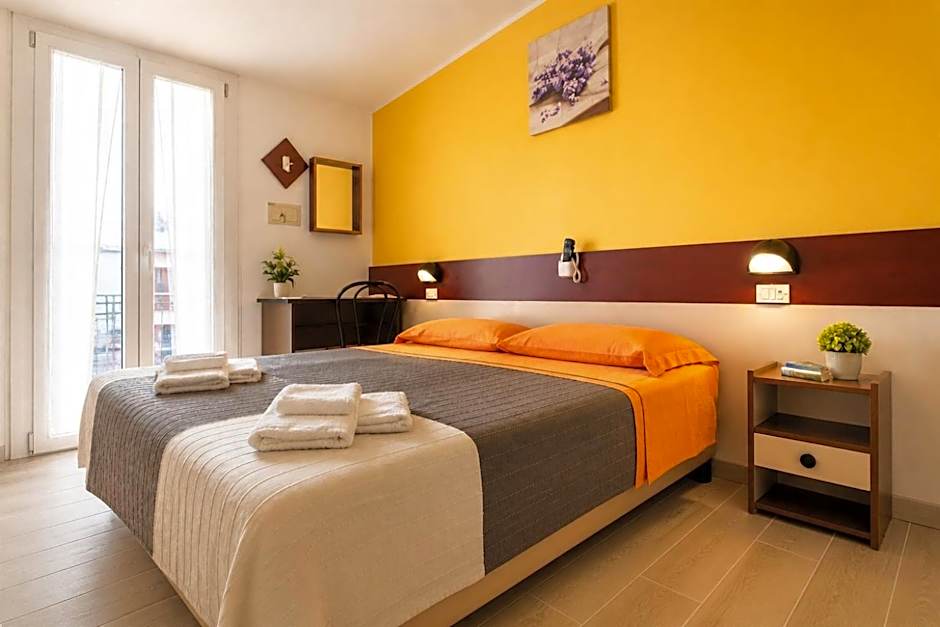 Hotel Cesari