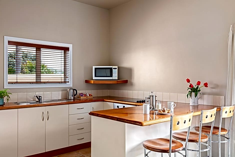 Ocean Beach Motor Lodge