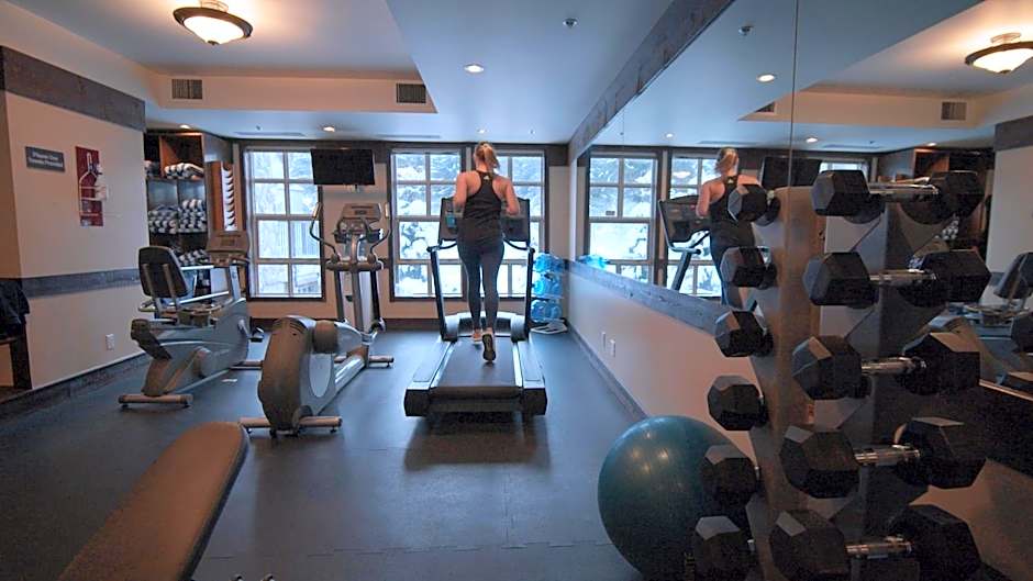 Blackcomb Springs Suites by CLIQUE