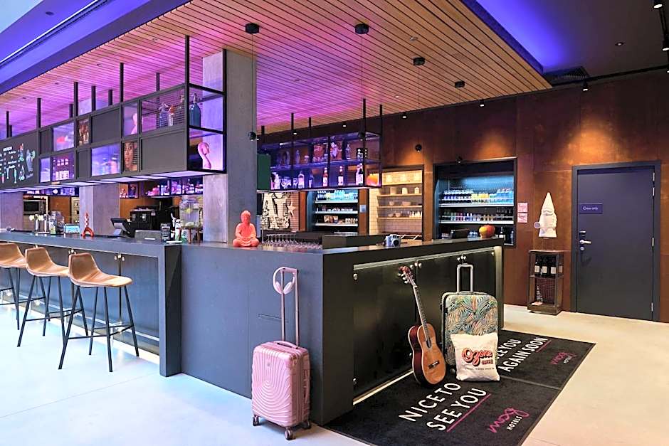 Moxy Brussels City Center