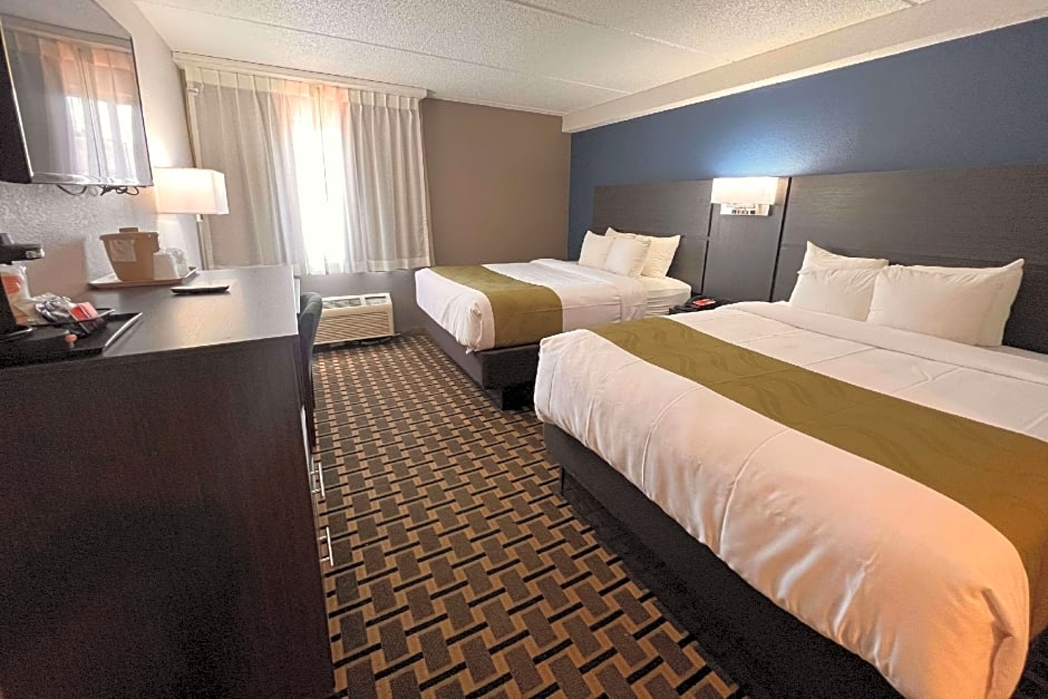 Quality Inn & Suites Louisville East