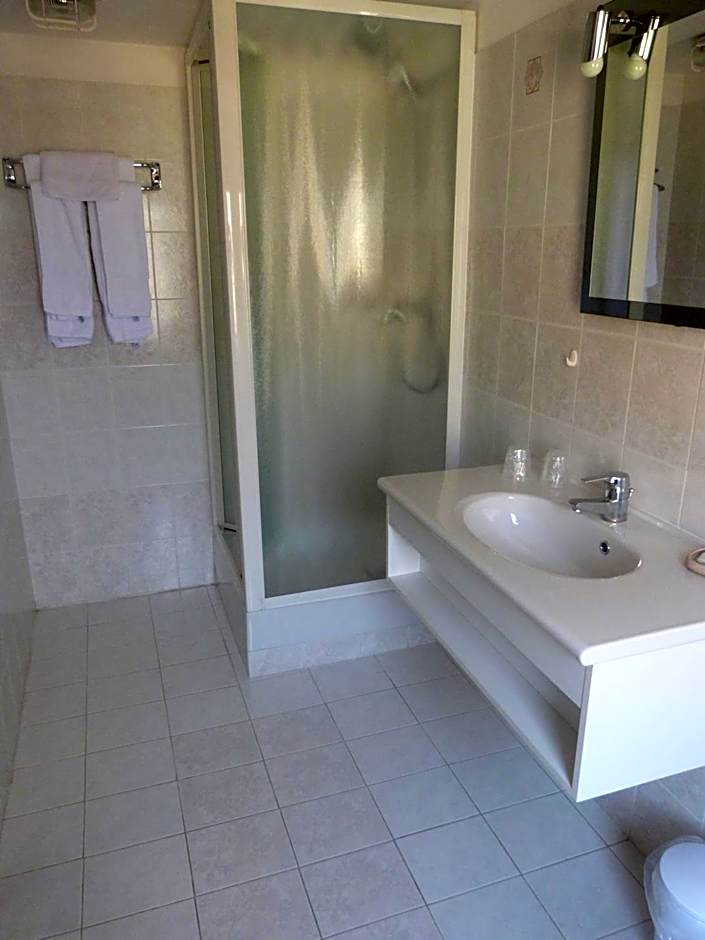 Hôtel Restaurant Le Lachens