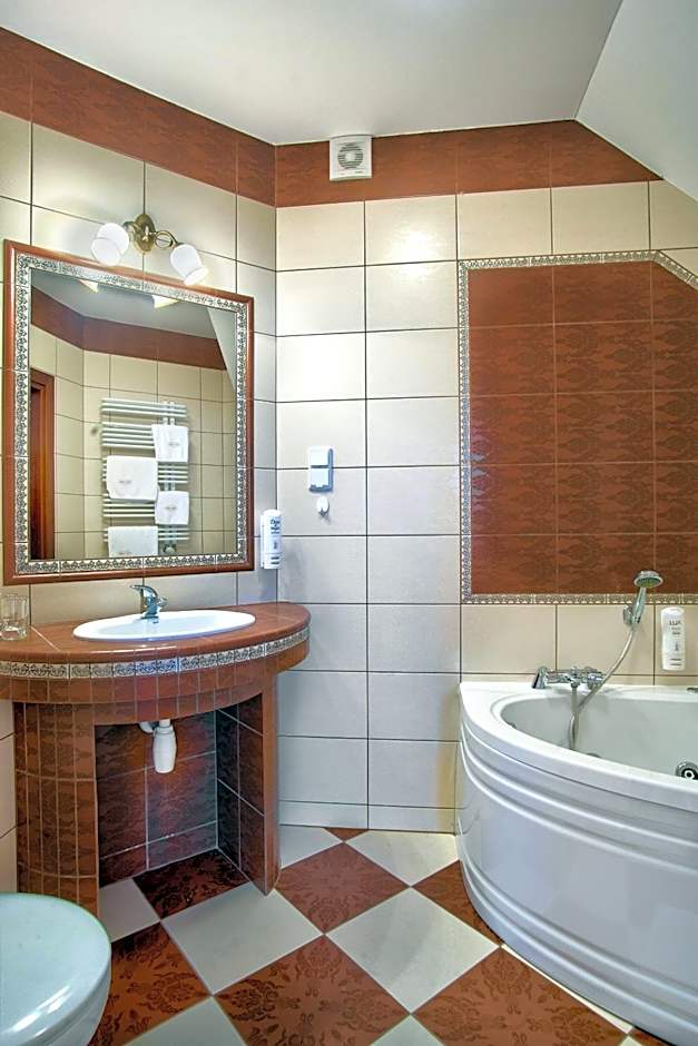 Hotel - Dworek Tryumf