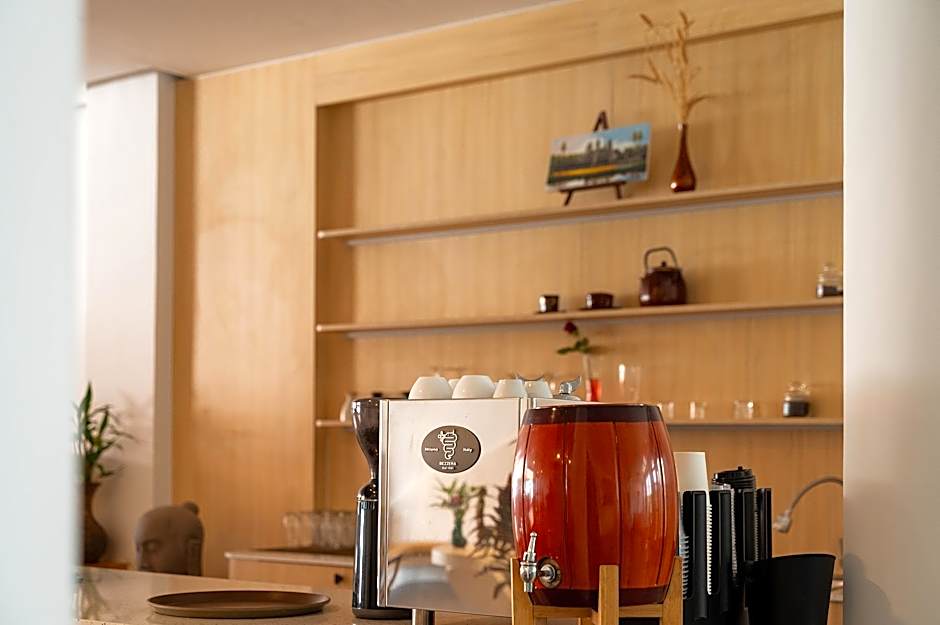 Siem Reap River View Residence