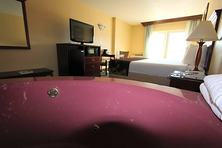 Gold Leaf Hotel of Dewey