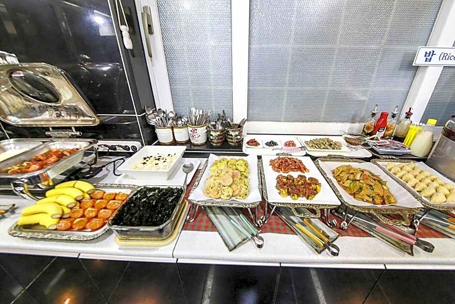 Cheonan Business Hotel