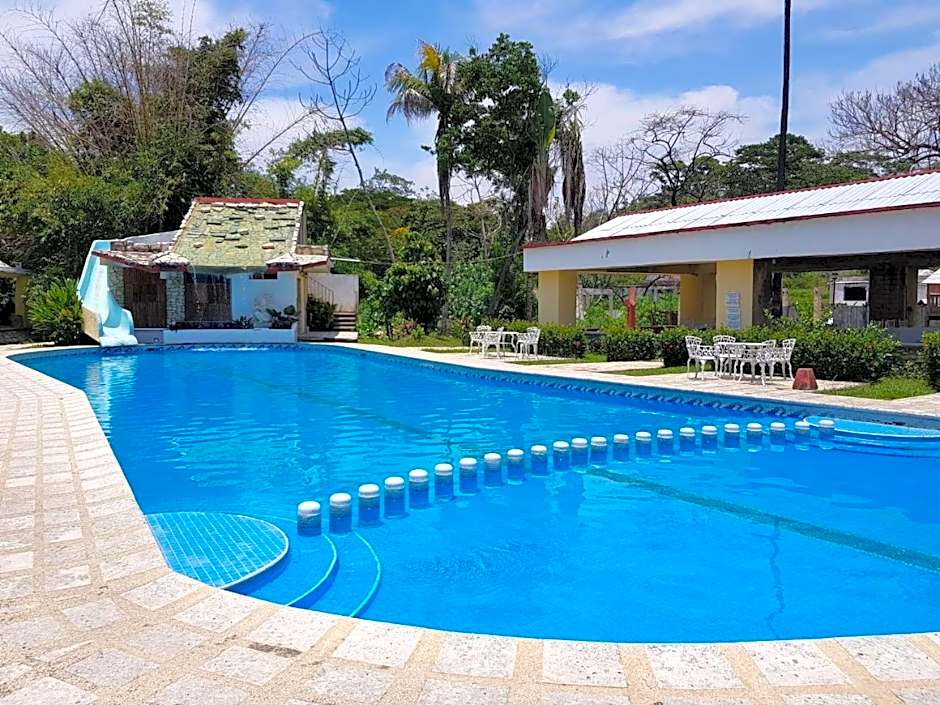 Hotel Villas Kin Ha