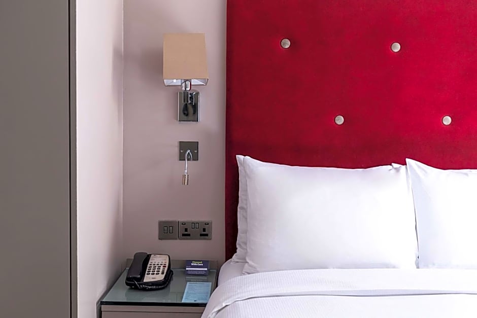 DoubleTree By Hilton London - West End