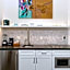 Independence Square 310, Chic, Remodeled Studio w/ Great Location in Aspen, A/C, & Kitchenette