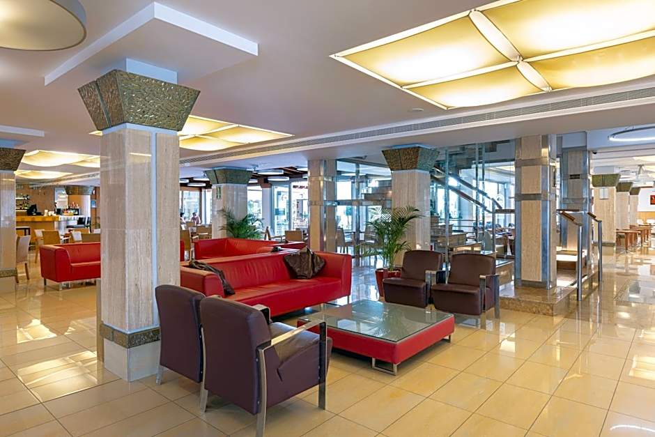 Invisa Hotel La Cala