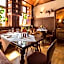 Hotel und Weinhaus Zum Krug