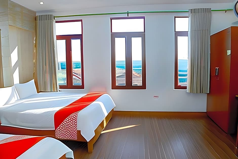 Luxury Airport Hotel & Spa