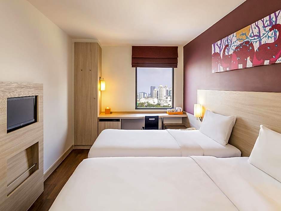 Ibis Bangkok Siam Hotel