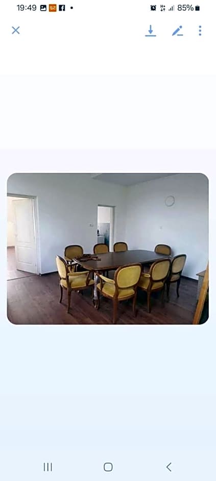 Egyszerű és nagyszerű Hostel