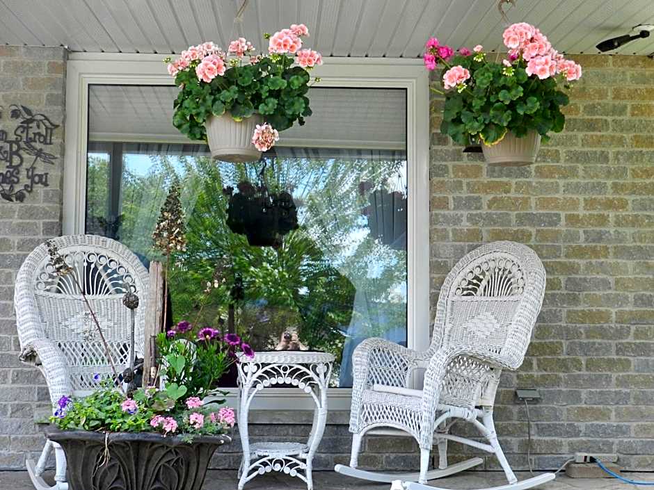 A Garden Stroll Bed & Breakfast