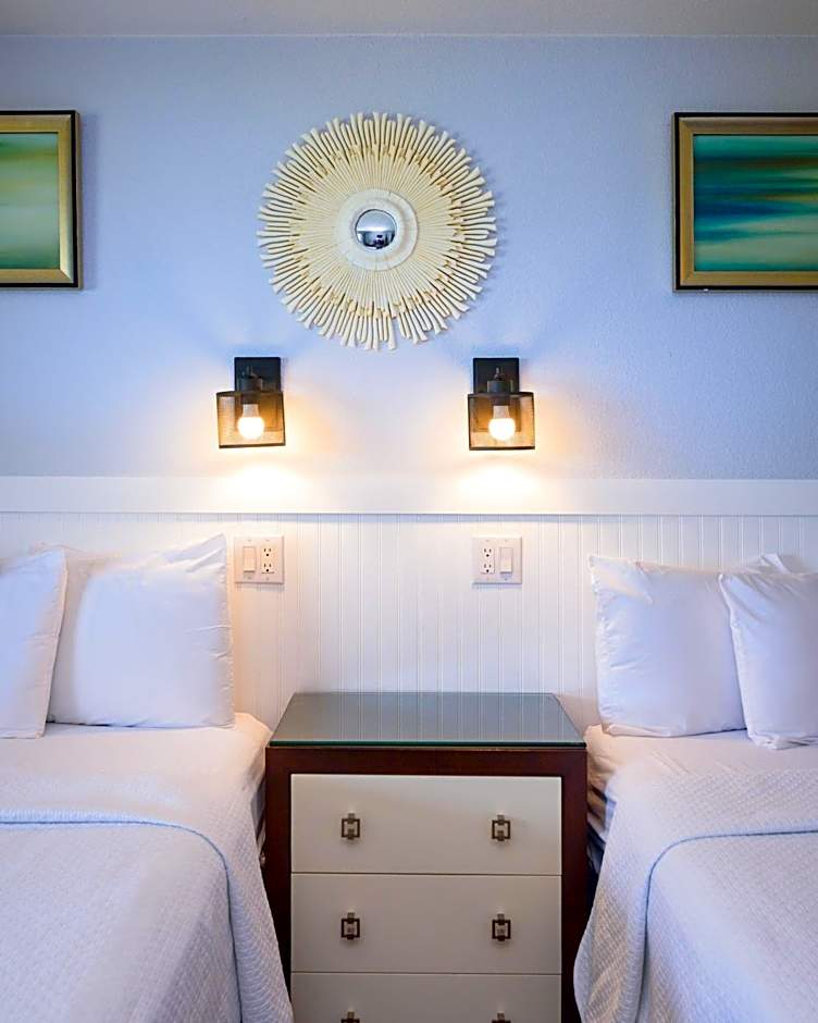 Outer Banks Motor Lodge