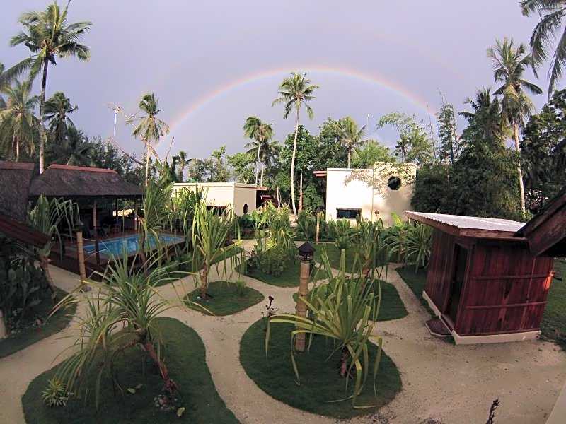 Sunset Bay Beach Villas
