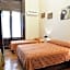 Hotel Reina