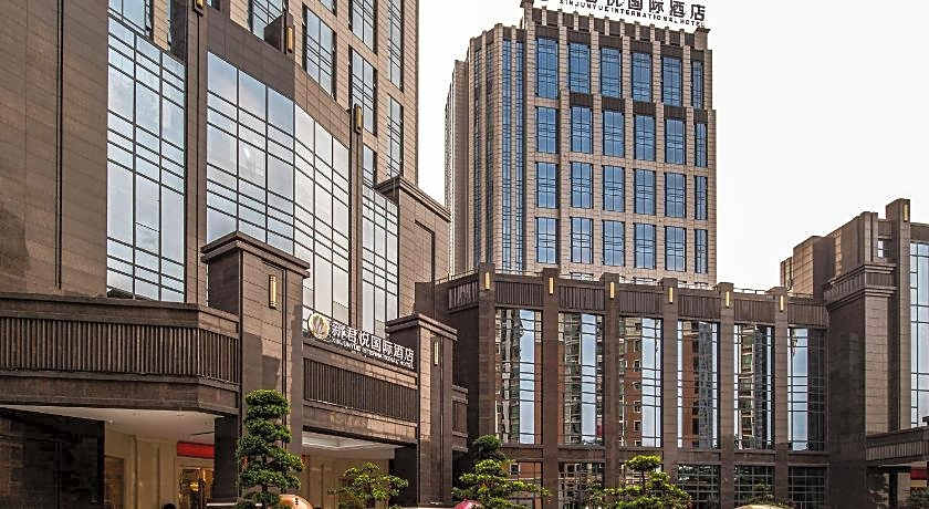 New Junyue International Hotel Guangzhou South Station Jinlong Subway Station