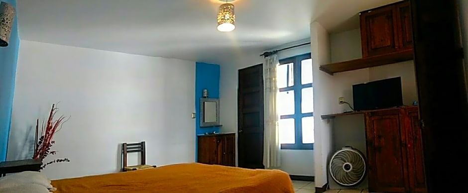 HOTEL NIUT-JA