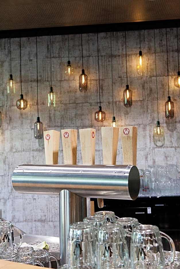 Hotel Indigo Berlin East Side Gallery By IHG