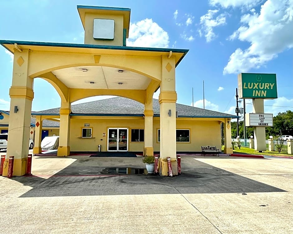 Luxury Inn Liberty
