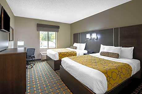 Junior Suite with Two Queen Beds - Non-Smoking