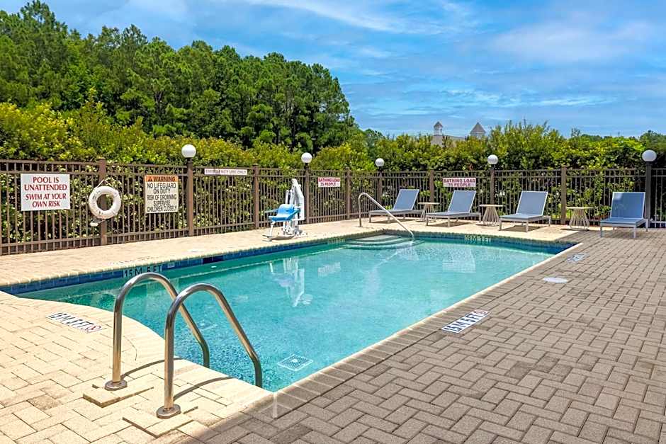 Spark by Hilton Savannah Airport