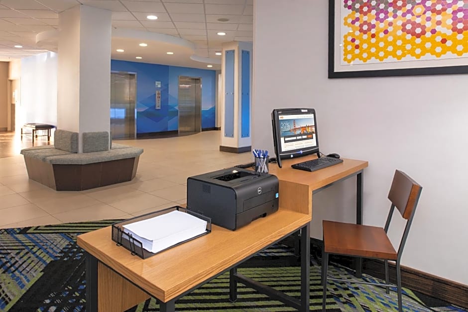 Holiday Inn Express Towson Baltimore N