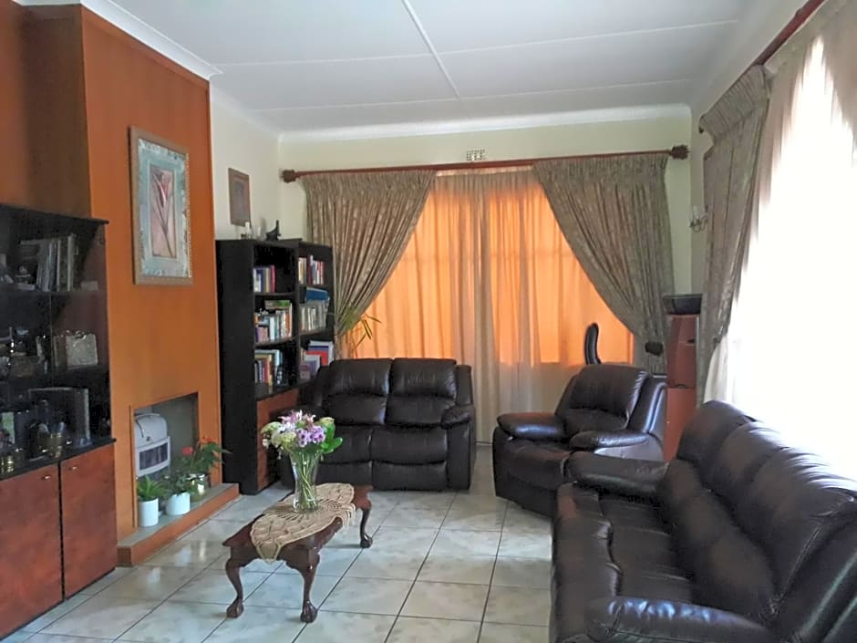 Upper Houghton Guesthouse