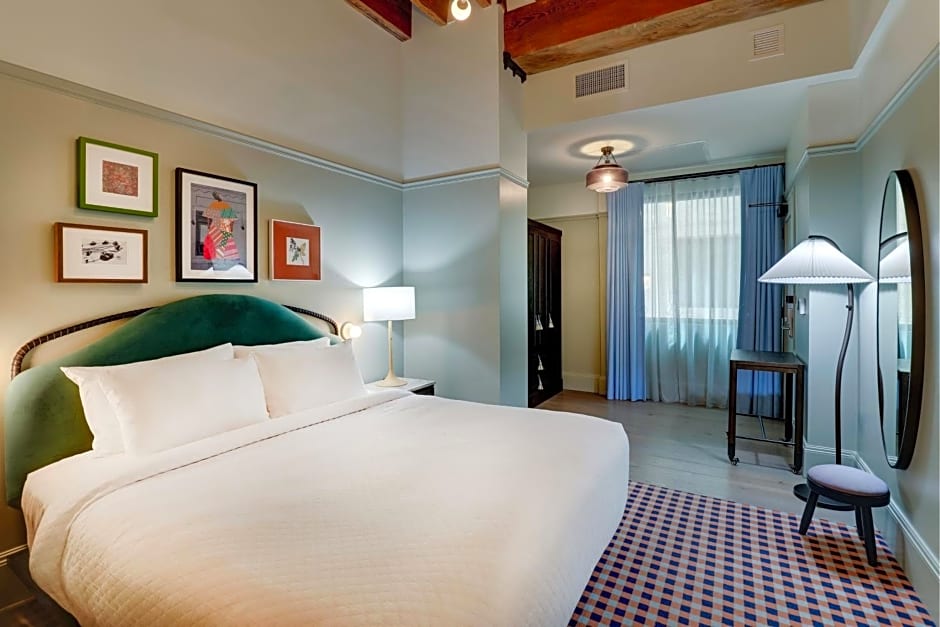 Trilogy Hotel Montgomery, Autograph Collection