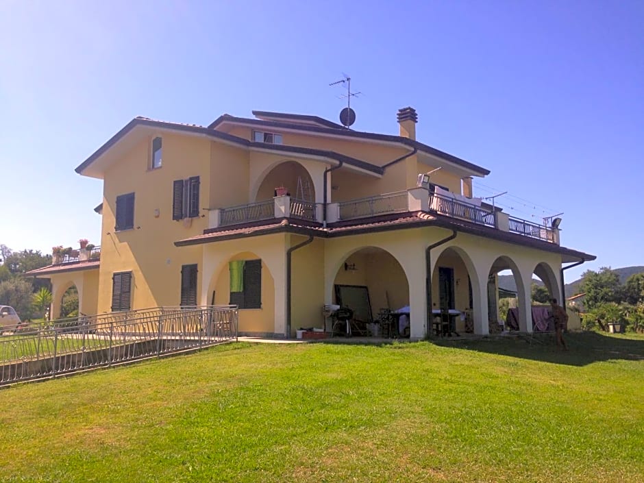 Villa Naclerio