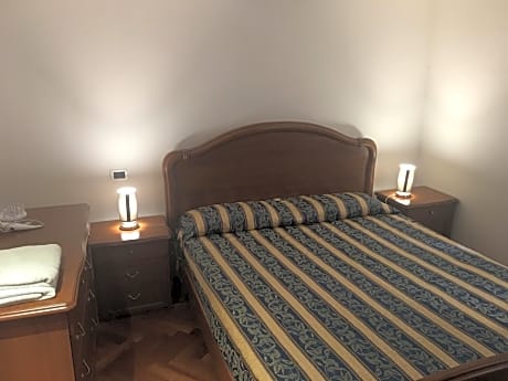 Three-Bedroom Apartment (6 Adults) - Annex