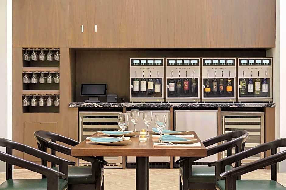 Embassy Suites by Hilton Philadelphia Valley Forge