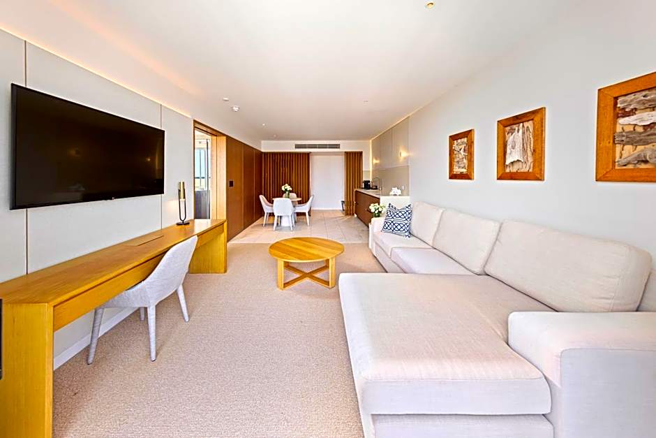 Crystalbrook Riley