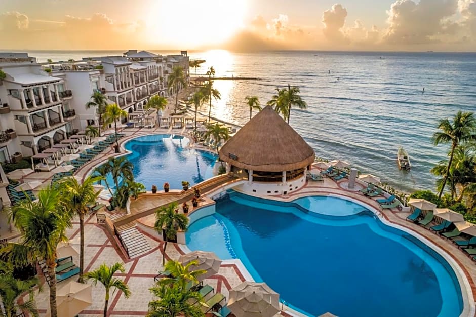 Wyndham Altra Playa del Carmen