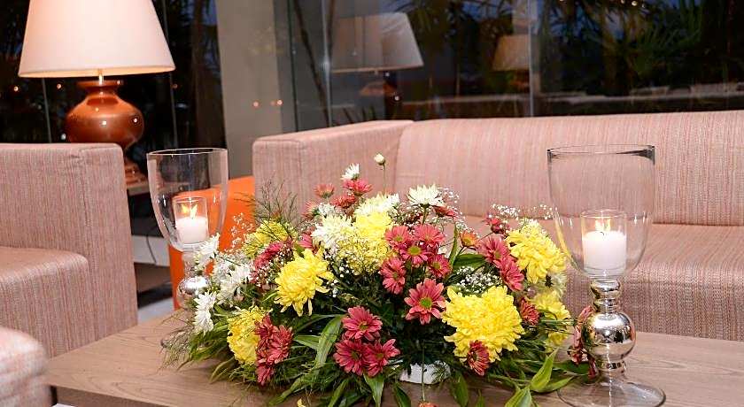 Anarva Mount Lavinia