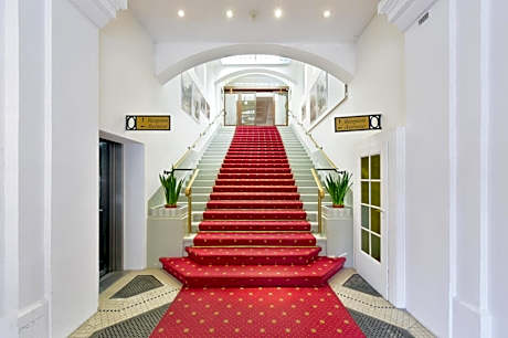 J5 Hotels Helvetie Montreux