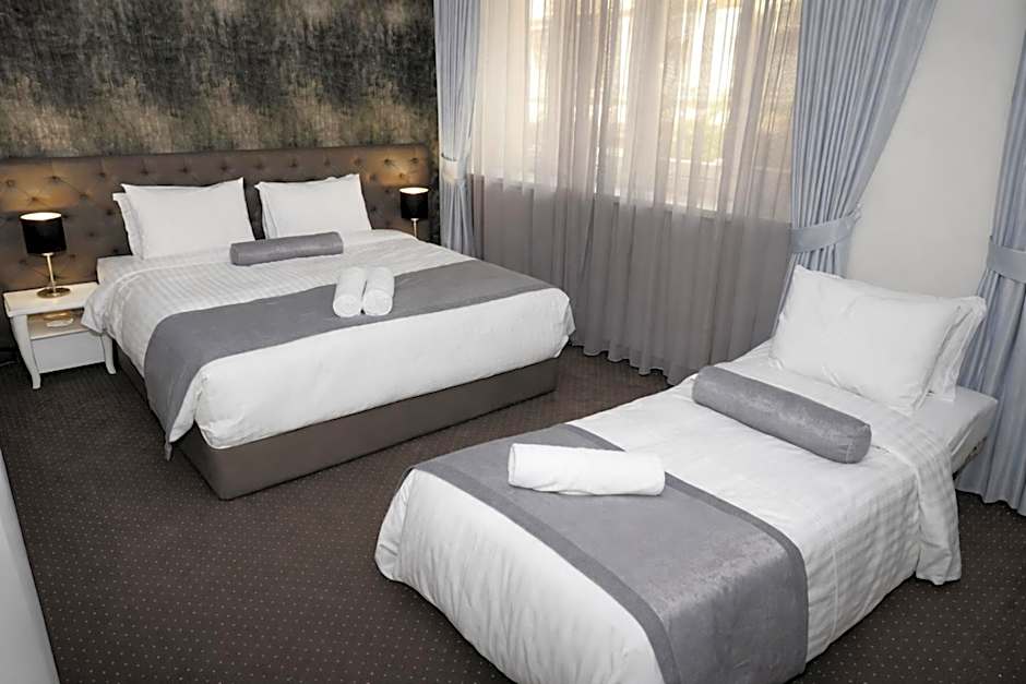 Alexandar Square Boutique Hotel