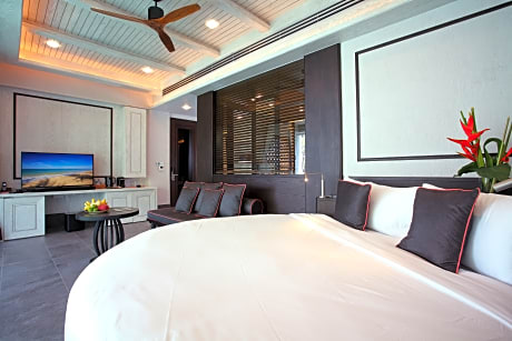 Baba Pool Suite