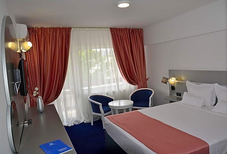 Hotel Europolis